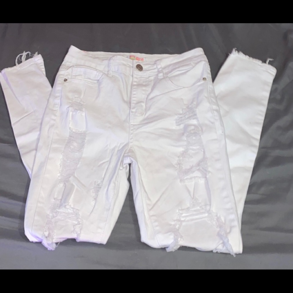 White jeans size 6/7